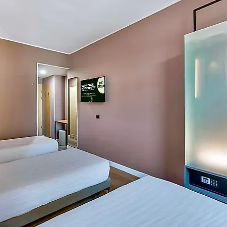 Portello 4* Milan